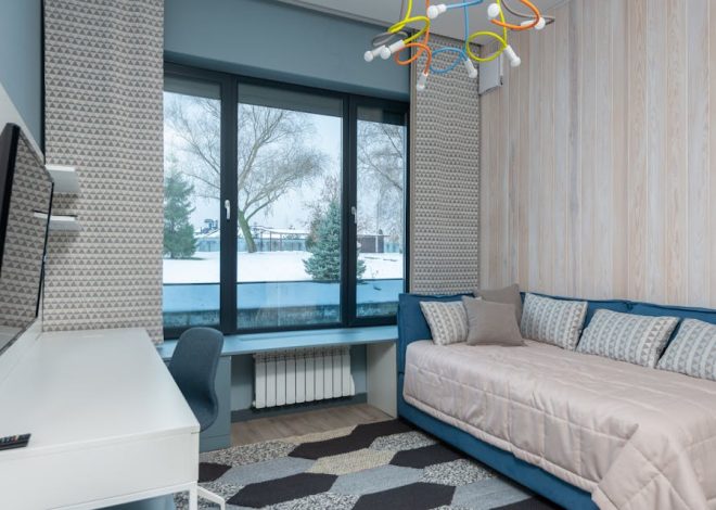 Domowe biuro bez pogłosu: praktyczny poradnik wyciszenia i koncentracji