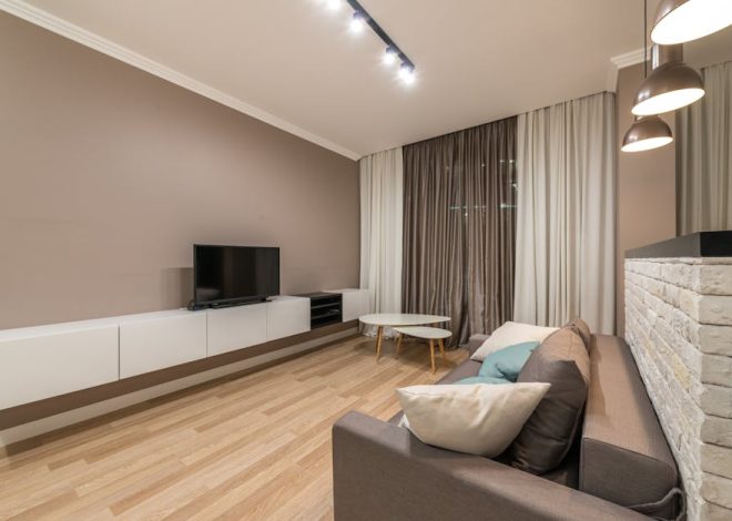 Podkłady akustyczne pod panele i winyl: liczby, dobór i montaż bez błędów