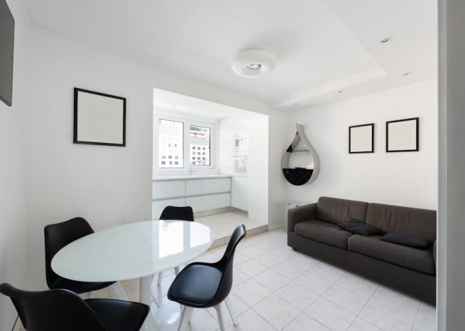 Wyspy i baffle akustyczne w mieszkaniu: kiedy mają sens, jak je dobrać i zamontować