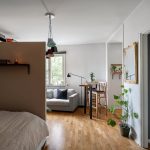 Kawalerka bez pogłosu i hałasu: strefowanie, materiały i proste patenty